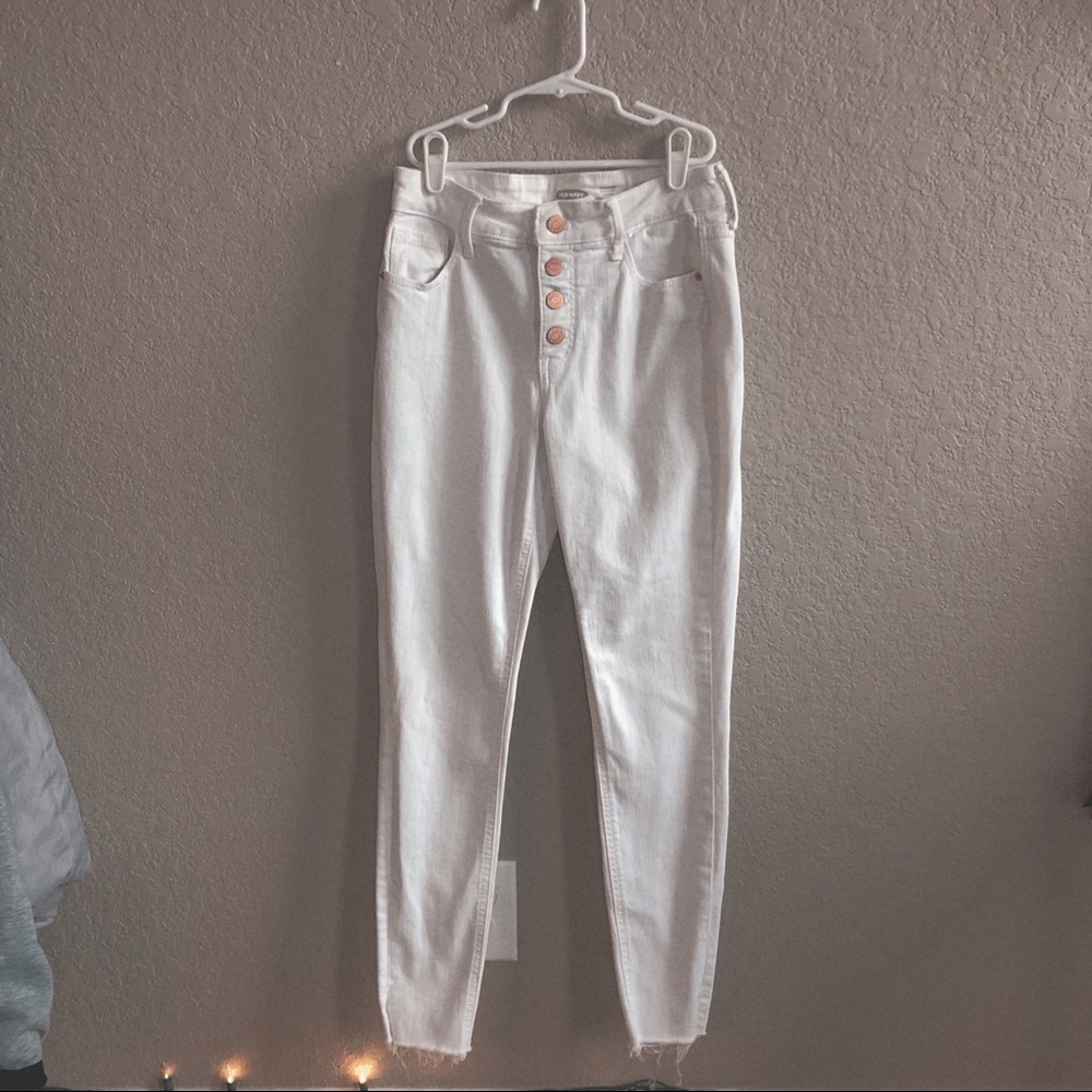 Old Navy White high-rise rockstar jeans